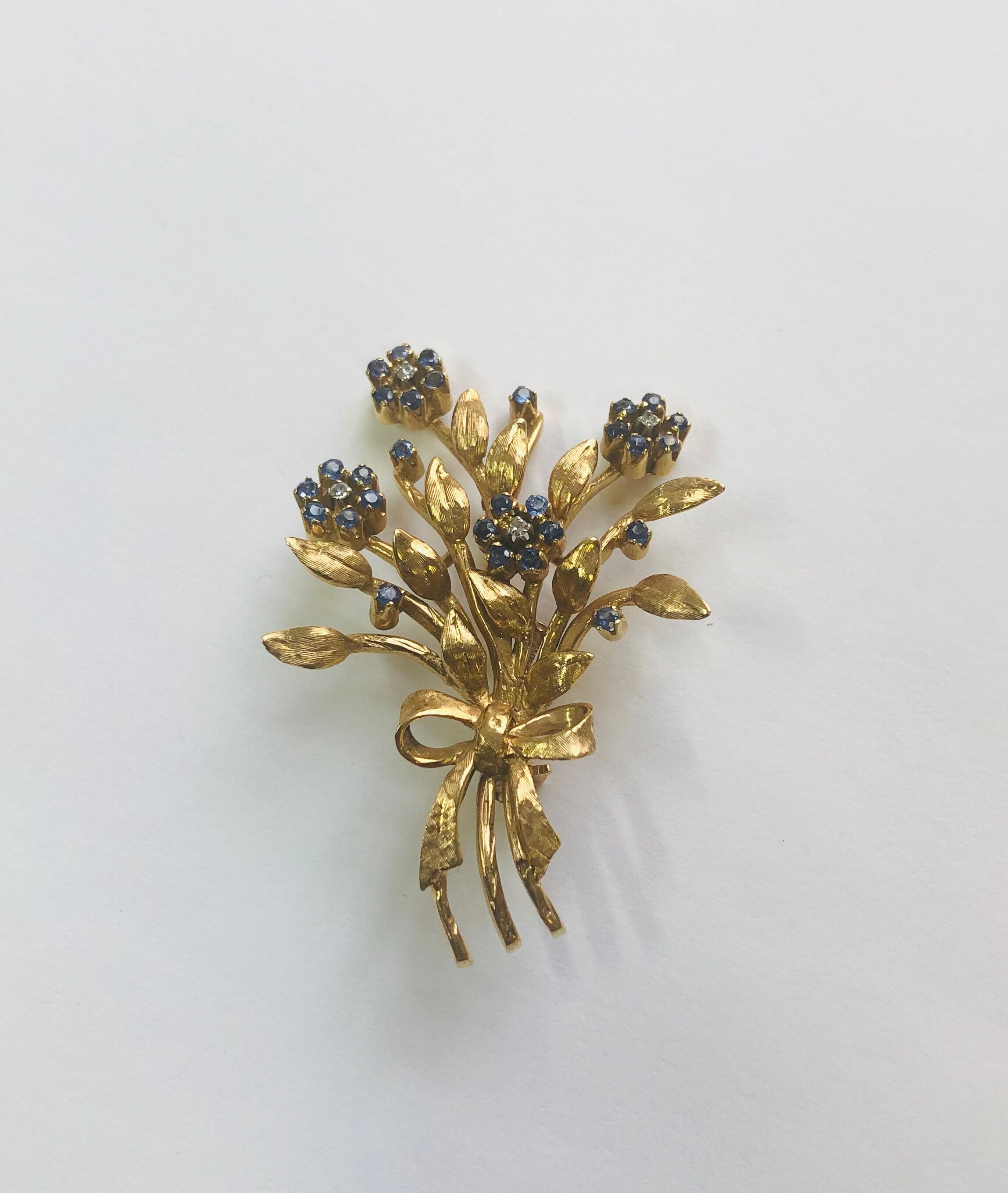 Fabulous 18k Italian Gold Pin/pendant With Diamonds and Sapphires