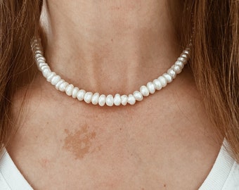 Button Freshwater Pearl Necklace