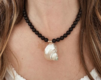 Maritime Large Shell Onyx and Pearl Necklace - Fisherman Core