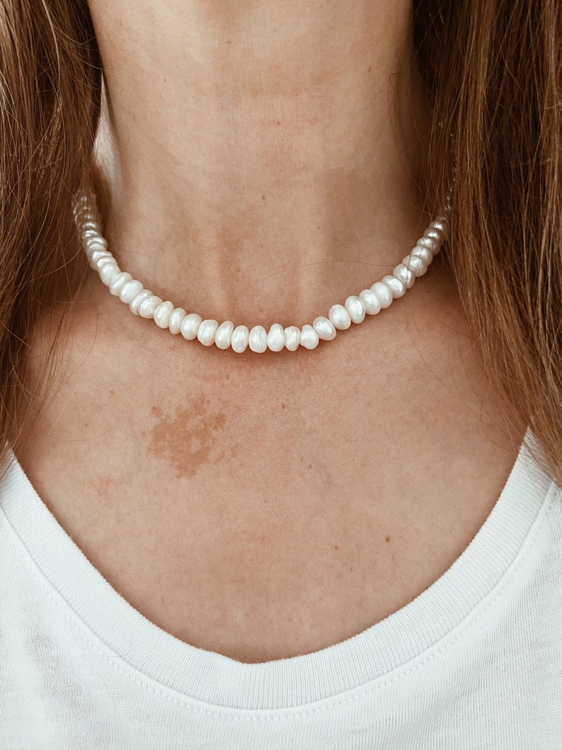 Button Freshwater Pearl Necklace image 1