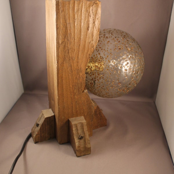 Stunning Original 50s 0r 60s Vintage Wooden Table Ranch Lamp Organic Brutalist Design Glass Sphere Shade Mid Century Modern ball Modernist