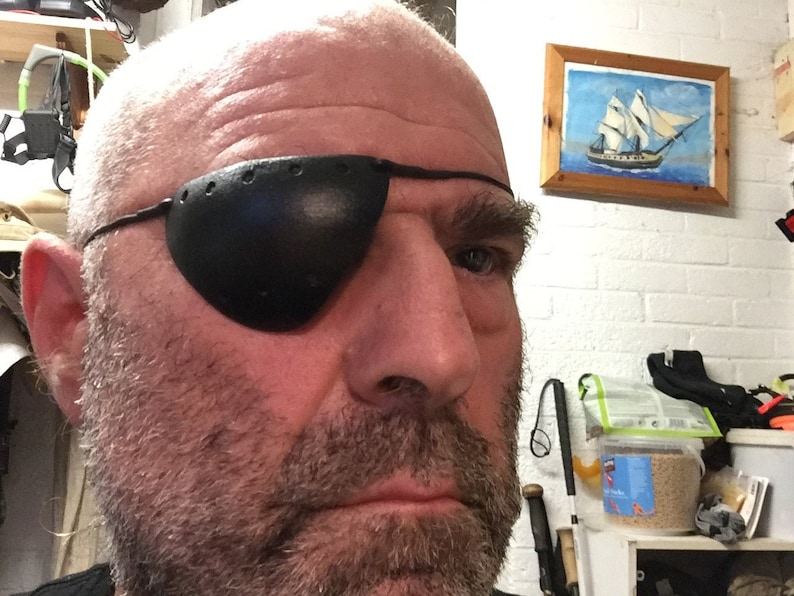 Fenestrated Eyepatch for Extended Wear