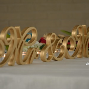MR & MRS Gold, Unpainted Mr and Mrs Wedding sign, Mr and Mrs Wedding Photo Prop, Mr and Mrs Wedding Table Decoration