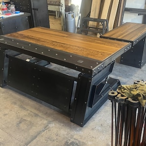Helzer Executive Desk