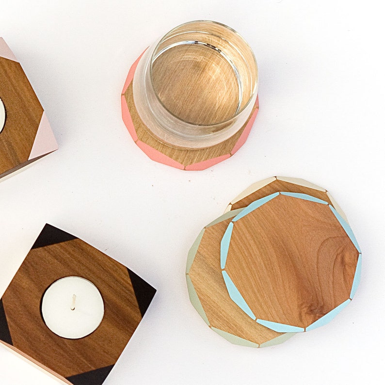 Faceted wooden coasters x4 pastels image 3