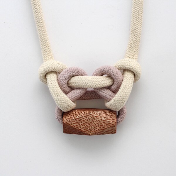 Knotted Rope + Rewarewa Necklace — Pale Mauve