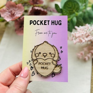 ANIMAL POCKET HUG - Dog Wooden Pocket Hug - Gift for Friends - Keepsake Gift - Missing you - Teacher Gift - Laser Engraved Oak - Puppy