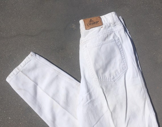Union Label Liz Claiborne Jeans White 