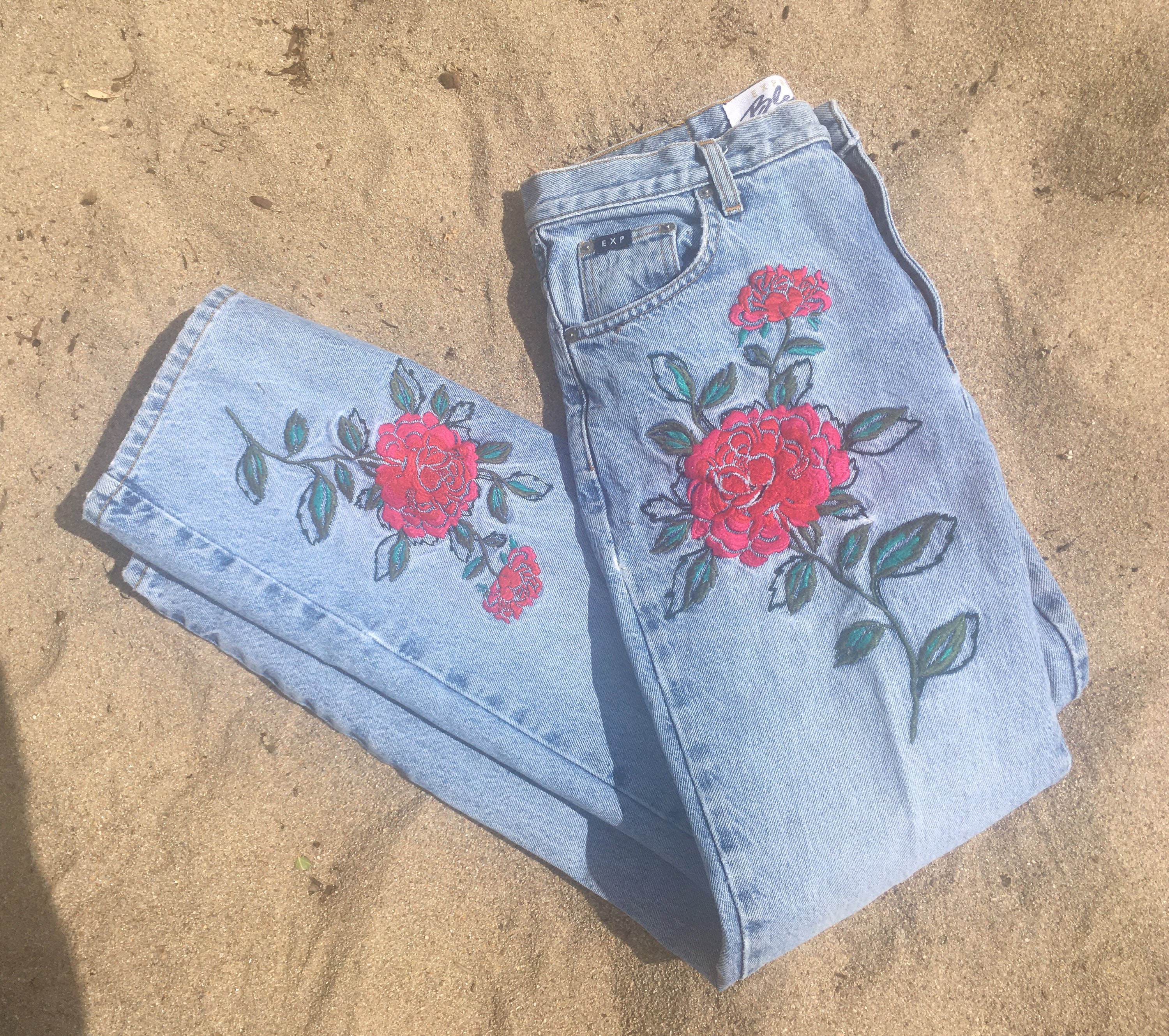 M 90s Straight Leg Jeans Embroidered S M L Small Medium M 90s Straight Leg Jeans Embroidered S M L Small Medium