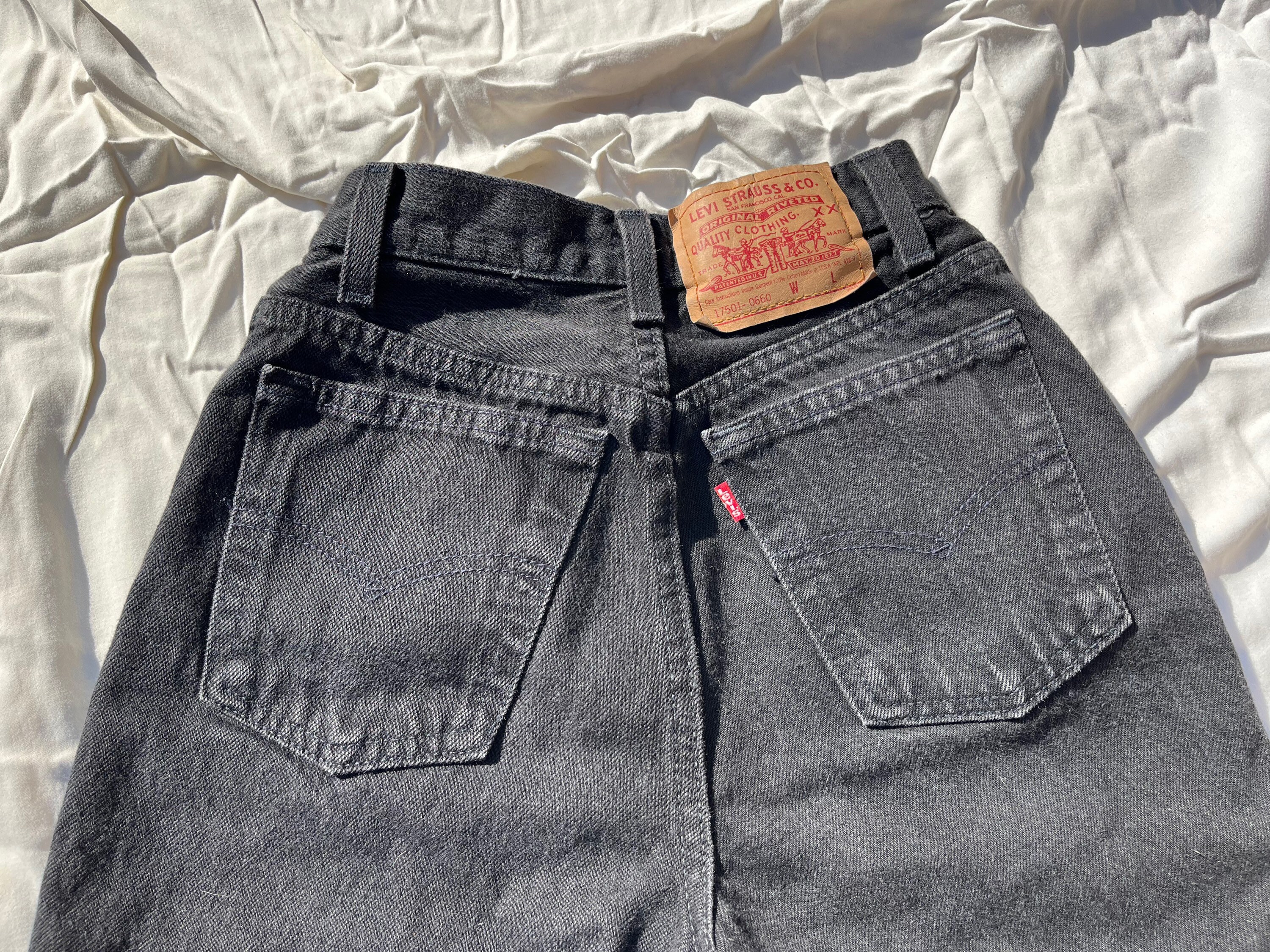 23 24 Levis 501 Jeans Black 25 High Waist Levi's Levi Jet Black 17501 ...