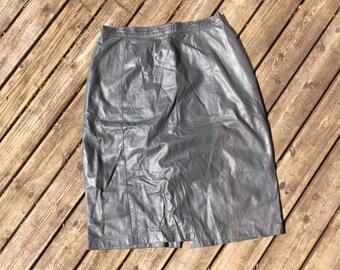 SALE 26 high waist leather midi skirt gray grey Amati Argentina 90s 1990s 80s 1980s knee length pencil skirt 24 25 vintage size 8 xs s