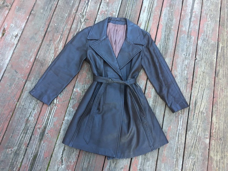 1970s Penny Lane coat jacket leather New England Sportswear Company S M size small to medium dark brown 70s 60s 1960s high quality leather