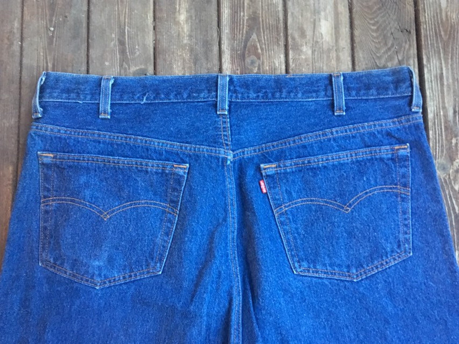 dark blue 501s