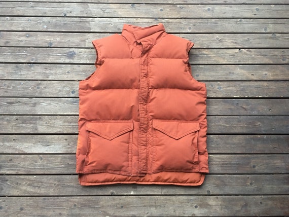 SALE Down vest 1970s Frostline kit 70s orange M L