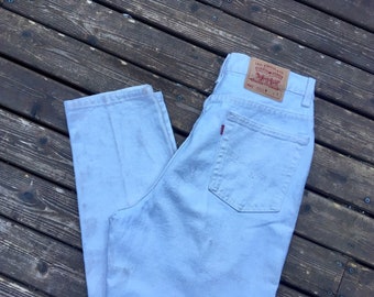 32 Levis high waist jeans white 90s 1990s USA made in America 521 521s high rise mom jeans tapered fit tapered leg slim natural 80s 1980s