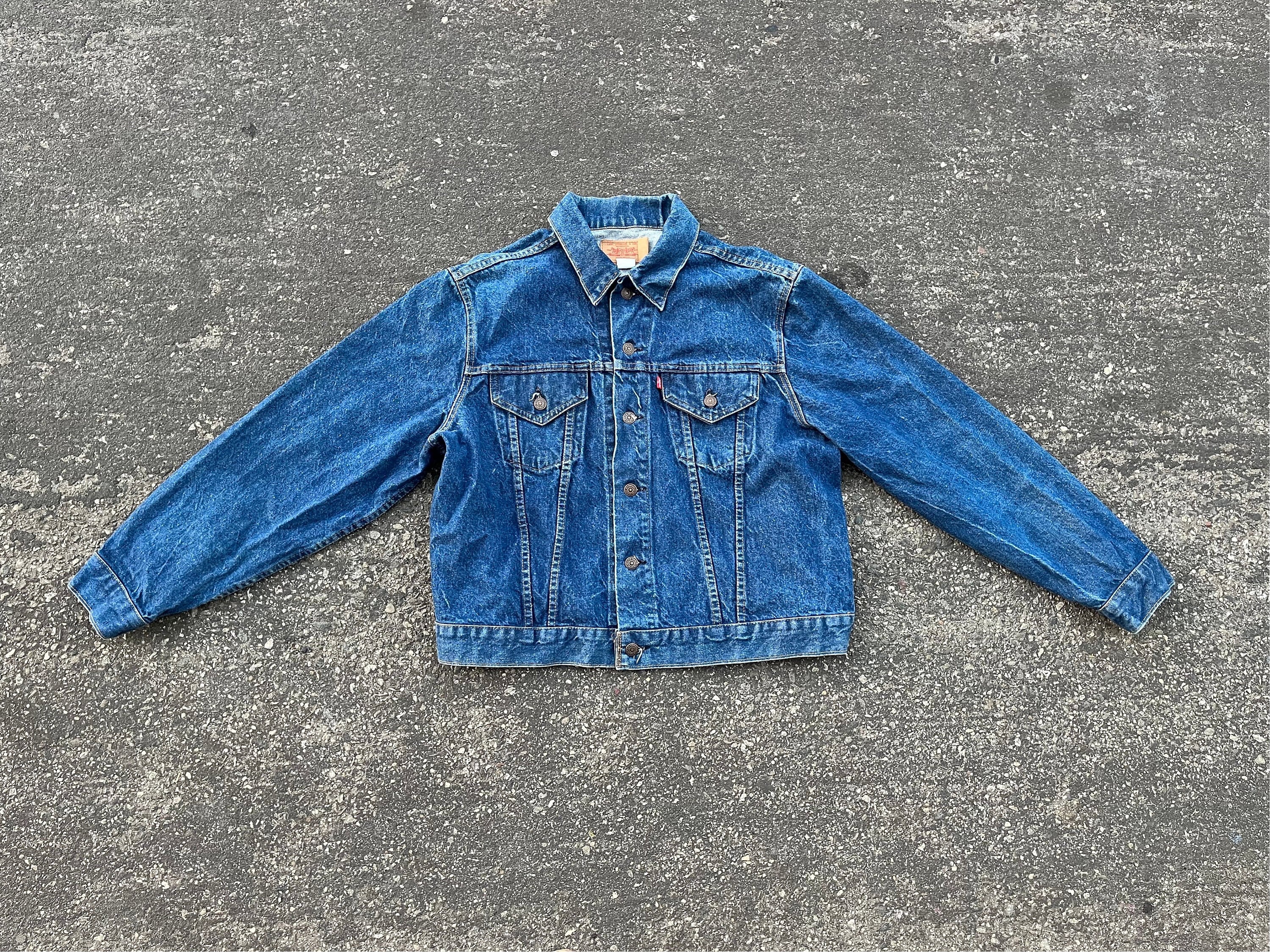 M 1970s Levis Trucker Jacket L Made in USA Levi's Dark Blue Jean