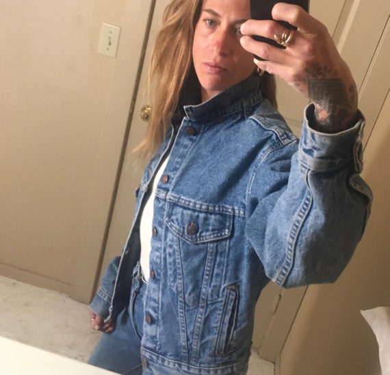 Buy SALE Levis Cropped Denim Jacket Made in USA XS S M Extra Small Online  in India - Etsy