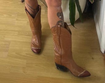 7 Tony Lama boots 5C 5 C 6.6 6 1/2 7M made in USA Western cowboy pointed toe pointy brown tan caramel camel whip stitch rock n roll rocker