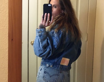 SALE Cropped Bongo jean jacket 80s 90s 1980s 1990s crop trucker jacket blue jeans light mid wash made in USA XS S extra small small oversize
