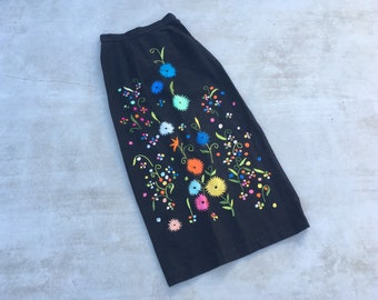 1970s high waist embroidered linen skirt XS S size extra small 23 24 25 26 black silk embroidery 70s 60s 1960s hippie boho bohemian hippy XS