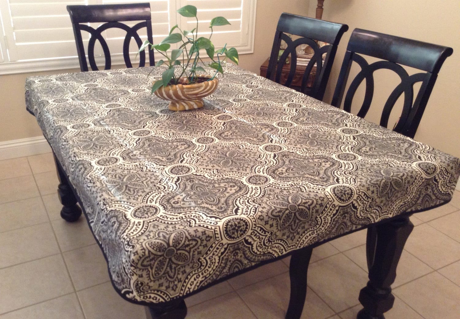 kitchen table cloth covers