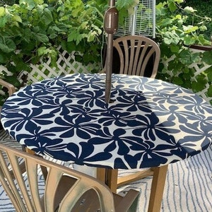 Round fitted tablecloth with 2" Umbrella Hole and drawstring, washable, for outdoor use only -