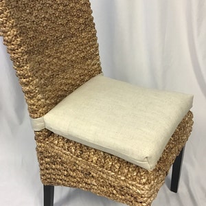 wicker chair cushion