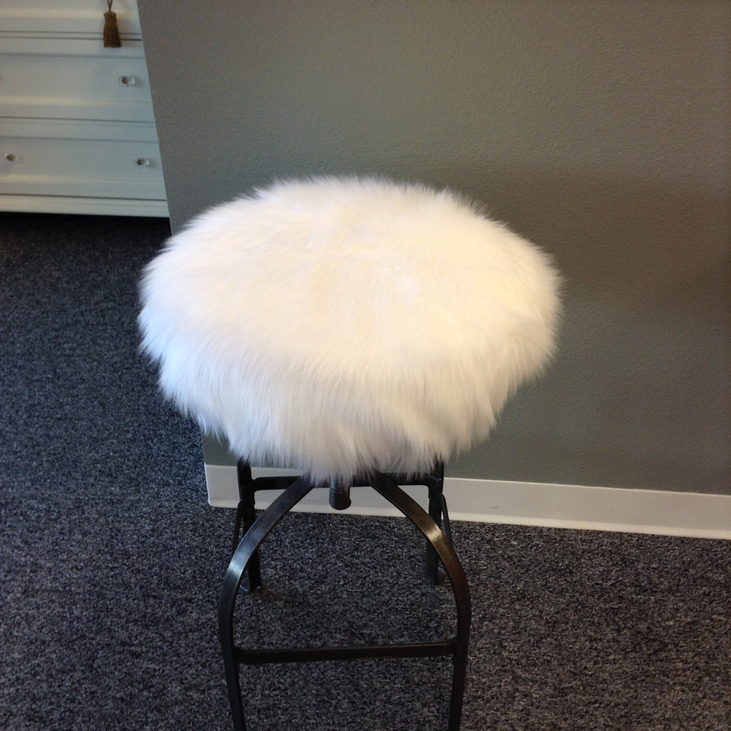 Faux Fur Luxury Round Barstool Cover Kitchen Counter Faux Fur Luxury Round Barstool, Round Bar Stool Covers