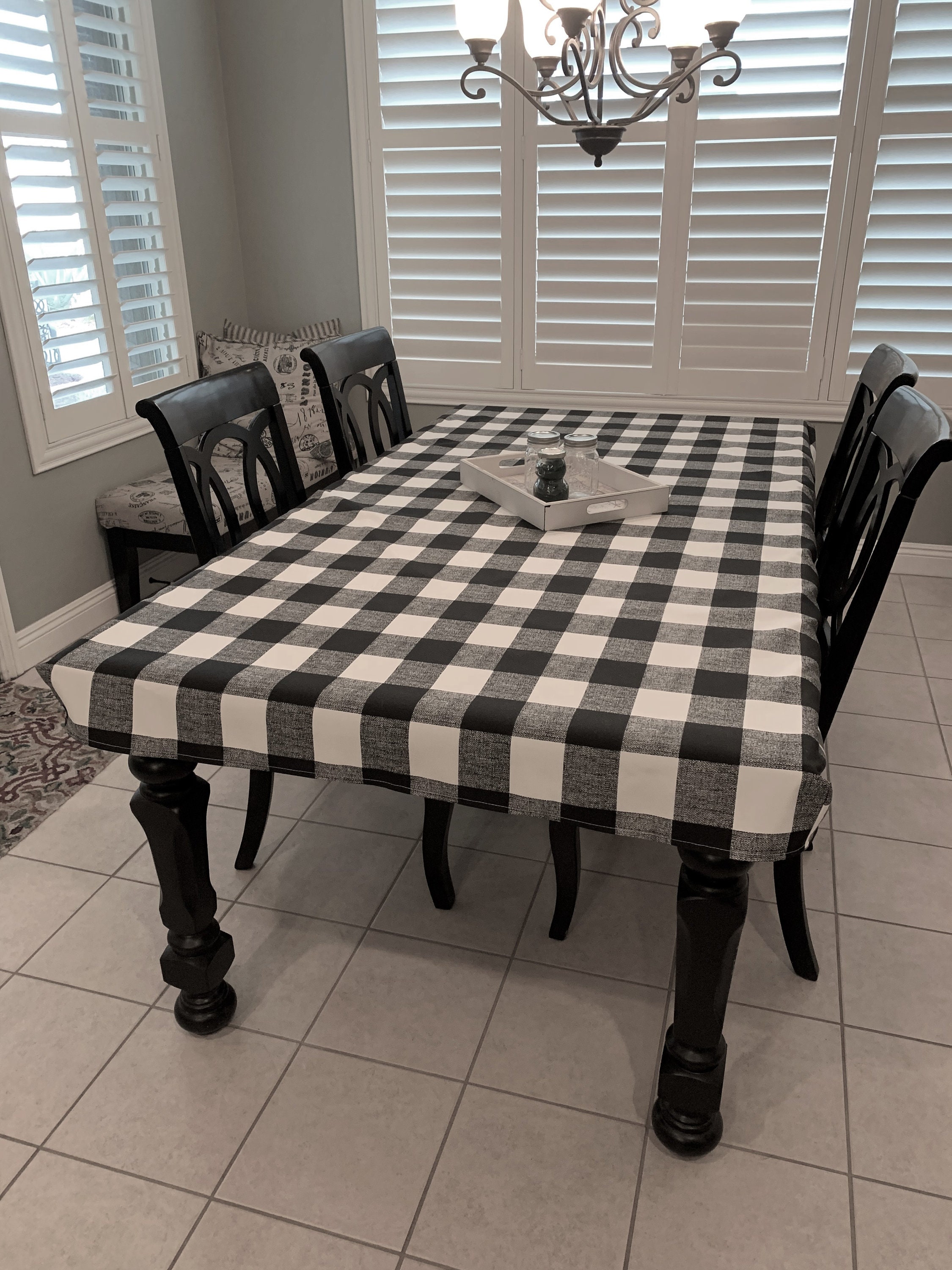 fitted dining room furniture