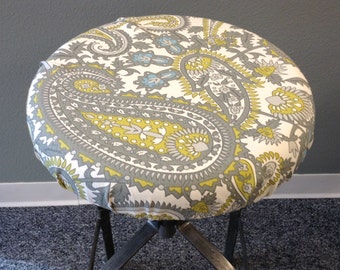 Round barstool cover with cushioned foam Elasticized, Rustic Paisley  kitchen stool padded cover 12" to 20" diameter