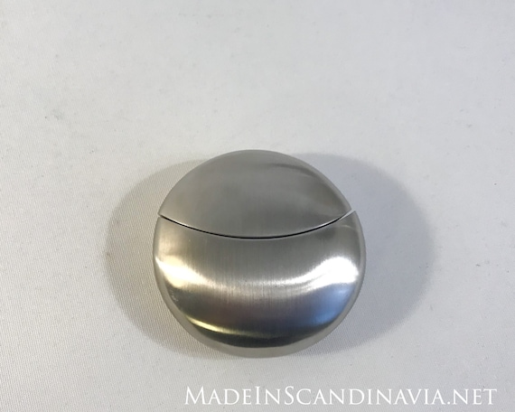 Georg Jensen Magnetic Memo Holder/Paper Weight/ Concept holder