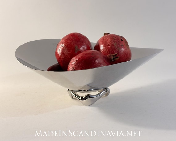 Georg Jensen KOPPEL WAVE bowl, X-small | Danish Design | Designed by Henning Koppel | Contemporary | Minimalist