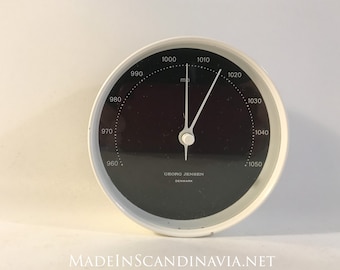 Baromètre Georg jensen KOPPEL blanc/noir, 10 cm | Conçu par Henning Koppel | Design danois | Minimaliste
