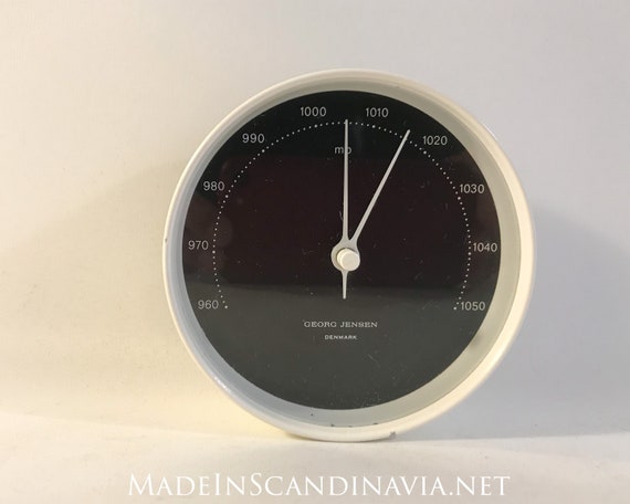 Georg jensen KOPPEL barometer white/black, 10 cm | Designed by Henning Koppel | Danish Design | Minimalist