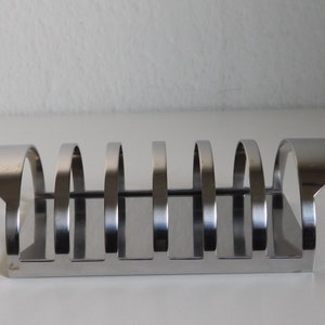 Stelton Cylinda Line Toast Rack | 1960s Arne Jacobsen Cylinda Line design for Stelton | Minimalist | Vintage