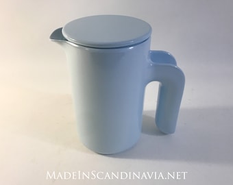 ROOM Copenhagen Ole Jensen Water Jug 1.0 L - pale baby blue | Danish Design | Minimalist | Contemporary