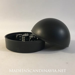 Georg Jensen/Royal Copenhagen Dice set RAFLER Black Danish Design Designed by Dan Christensen Contemporary Design image 3