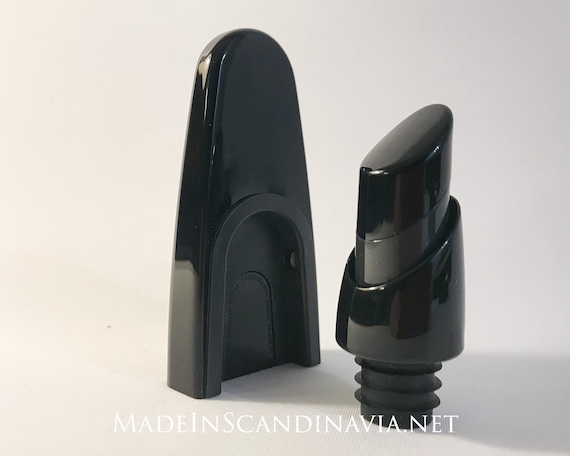 Georg Jensen Royal Copenhagen TORO Wine Pourer and Foil Cutter | Designed by Bjarne Bo Andersen | Danish Design | Contemporary | Minimalist