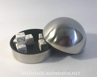 Georg Jensen Dice set RAFLER - stainless steel | Danish Design | Designed by Dan Christensen | Contemporary design