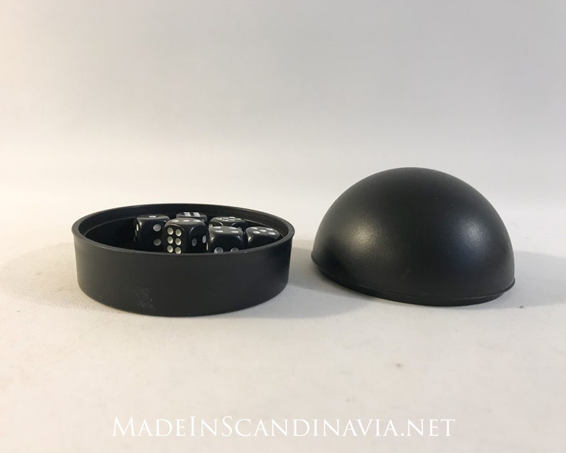 Georg Jensen/Royal Copenhagen Dice set RAFLER Black Danish Design Designed by Dan Christensen Contemporary Design image 4