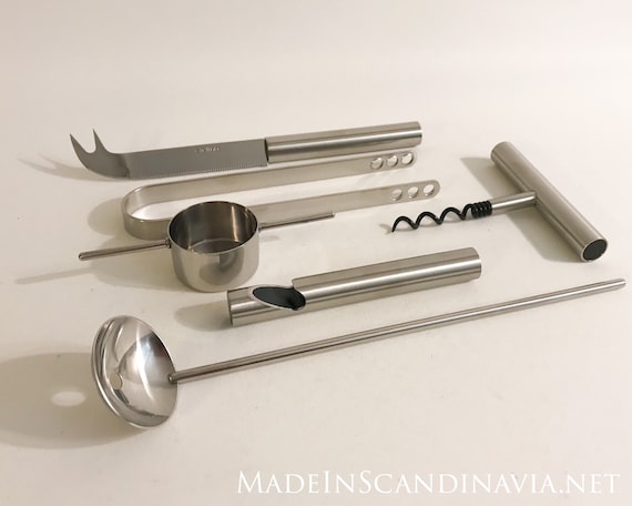 Stelton Original bar set | 6 pieces: Ice tongs, mixer spoon, cork screw, bottle opener, bar knife jigger | Peter Holmblad and Arne Jacobsen.