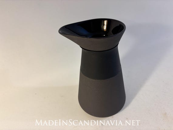 Stelton Theo milk jug 0.4 l | Danish Design | Contemporary | Minimalist