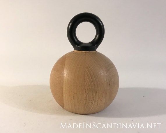 Bodum Nissen Ball XL pepper grinder | Designed by Richard Nissen | Danish Design | Contemporary