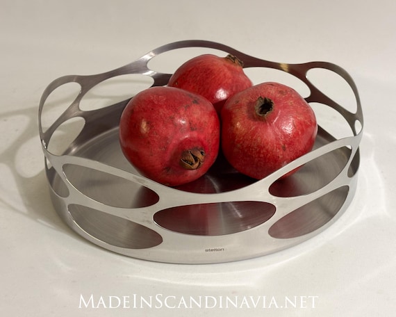 Stelton Embrace bread basket Ø 23 cm | Fruit Bowl | Danish Design | Designed by Halskov & Dalsgaard