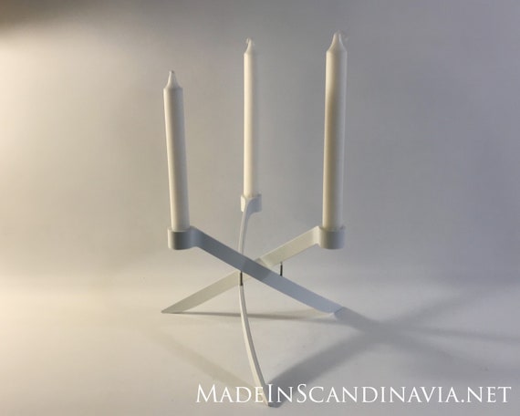 Light Arch candle holder, set of three arms - white | Designed by Knud Holscher | Danish Design | Contemporary