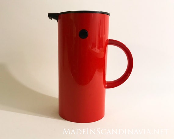 Stelton Erik Magnussen - Red thermo jug 0.5 L