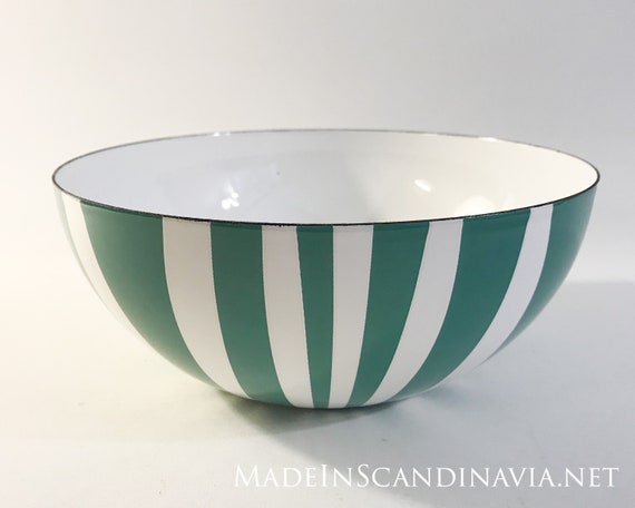 Cathrineholm Stripes bowl - Moss green - 20 cm