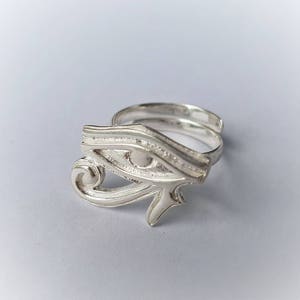 Eye of Horus Ring, Boho Ring, Golden Brass or Silver Filled, Adjustable Ring, Egyptian Myth Ring, Healing Symbolism Ring, Protection Ring