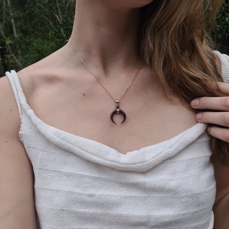 Moon Goddess Necklace, Hand Carved Black Mother of Pearl Pendant, Moon Pendant, Ruby, Dark Feminine, Boho Style, Hippie Necklace, Dainty image 5