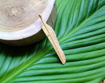 Collier en bois de santal, collier plume aile, collier en bois sculpté à la main, bijoux tribaux, pendentif bois sacré, bijoux oiseau, pendentif plume bohème